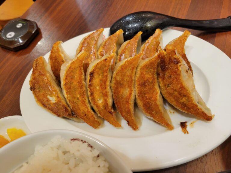 「プロの味をそのまま食卓へ～お家で本格中華が楽しめる通販商品。」